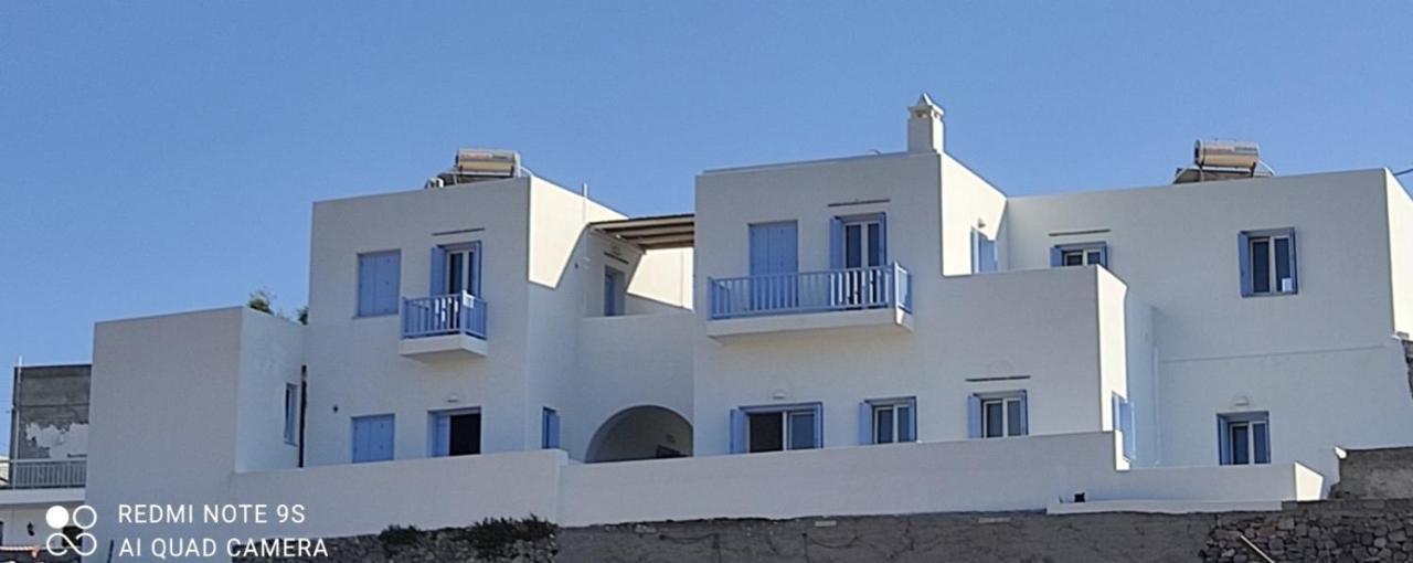 Stilvi Milos Plaka  Luaran gambar